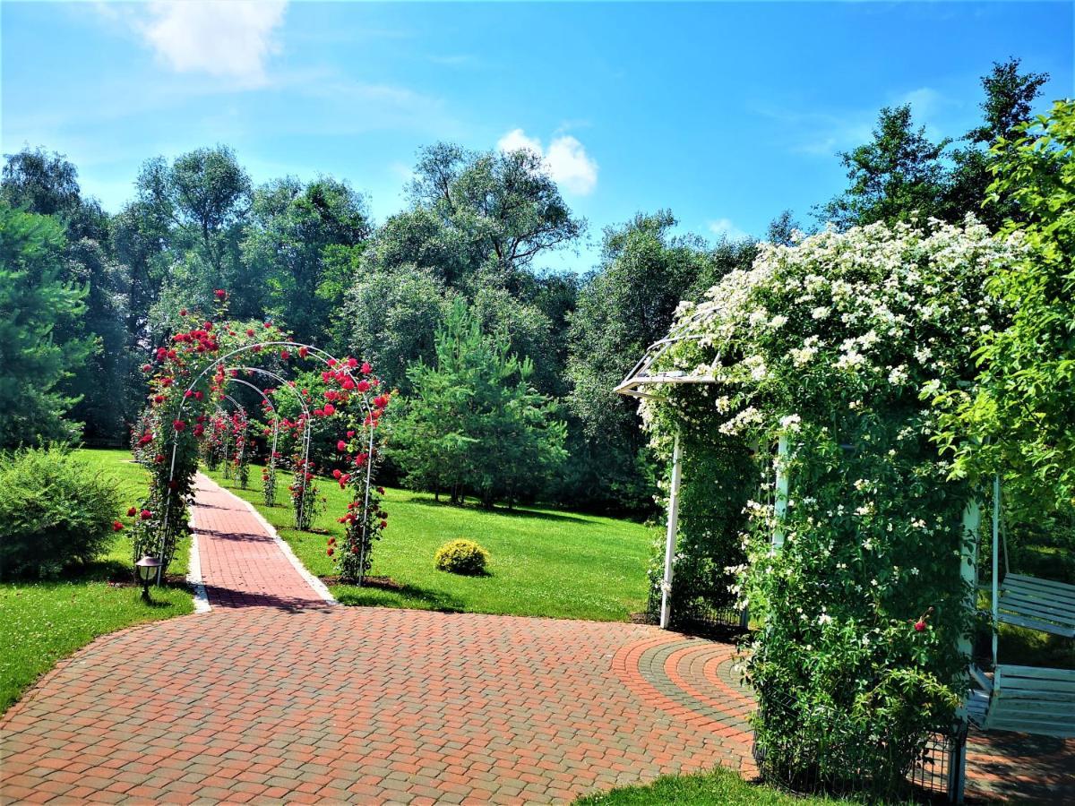 Zupe Guest House Radailiai Exterior photo